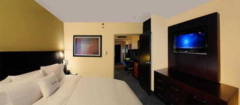 Doubletree By Hilton Queretaro Hotel Bagian luar foto